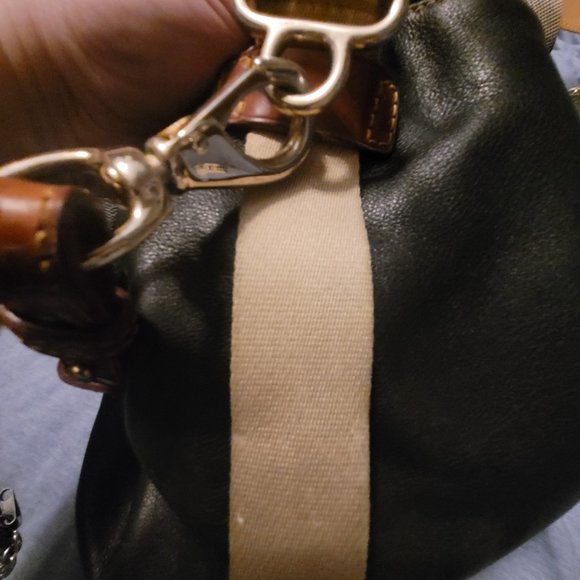 Dooney and Bourke black purse - Picture 6 of 8